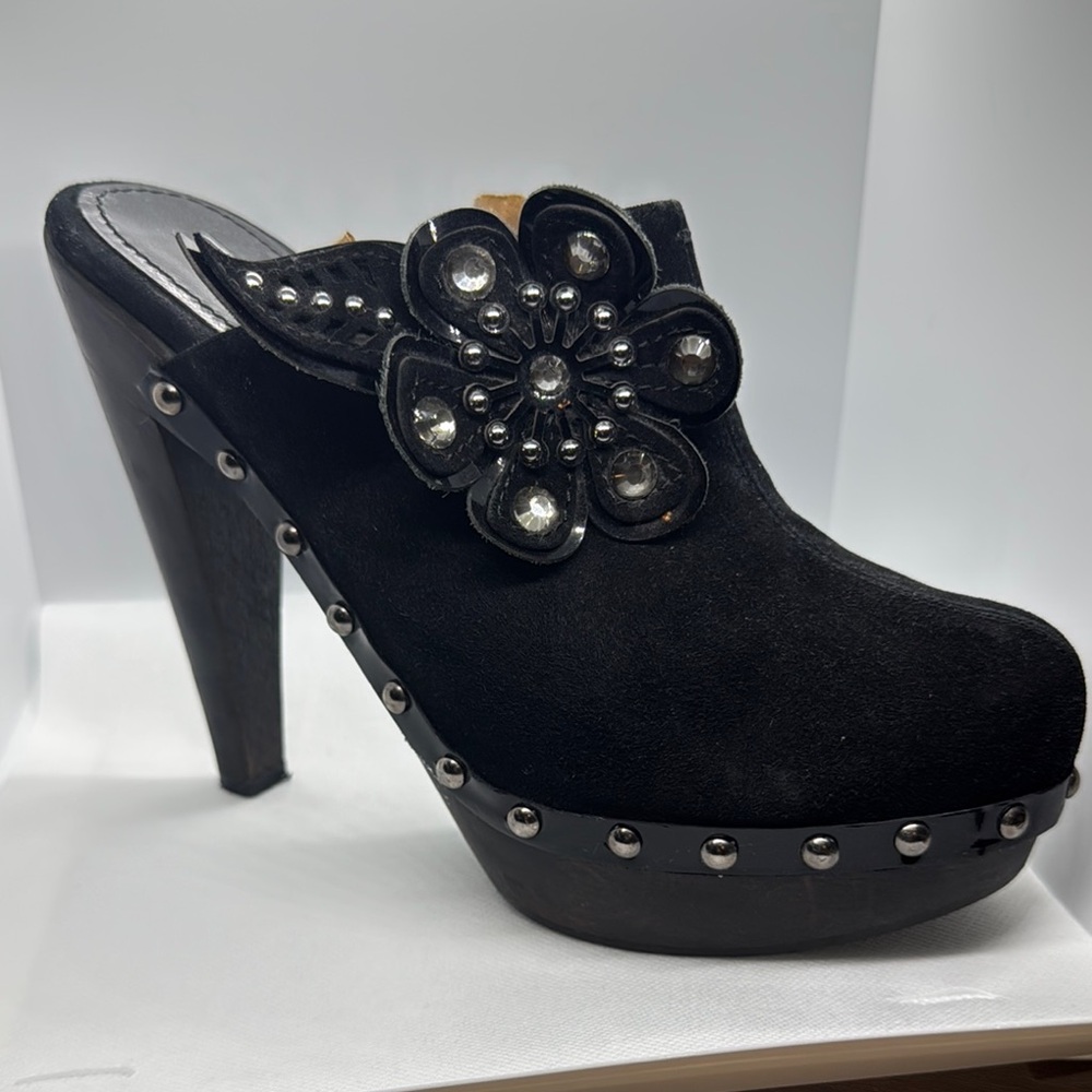 Vintage Sebastian Milano Black Studded Women's Clog with Floral Accent